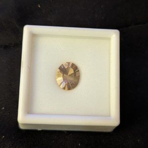2 ct faceted champagne quartz